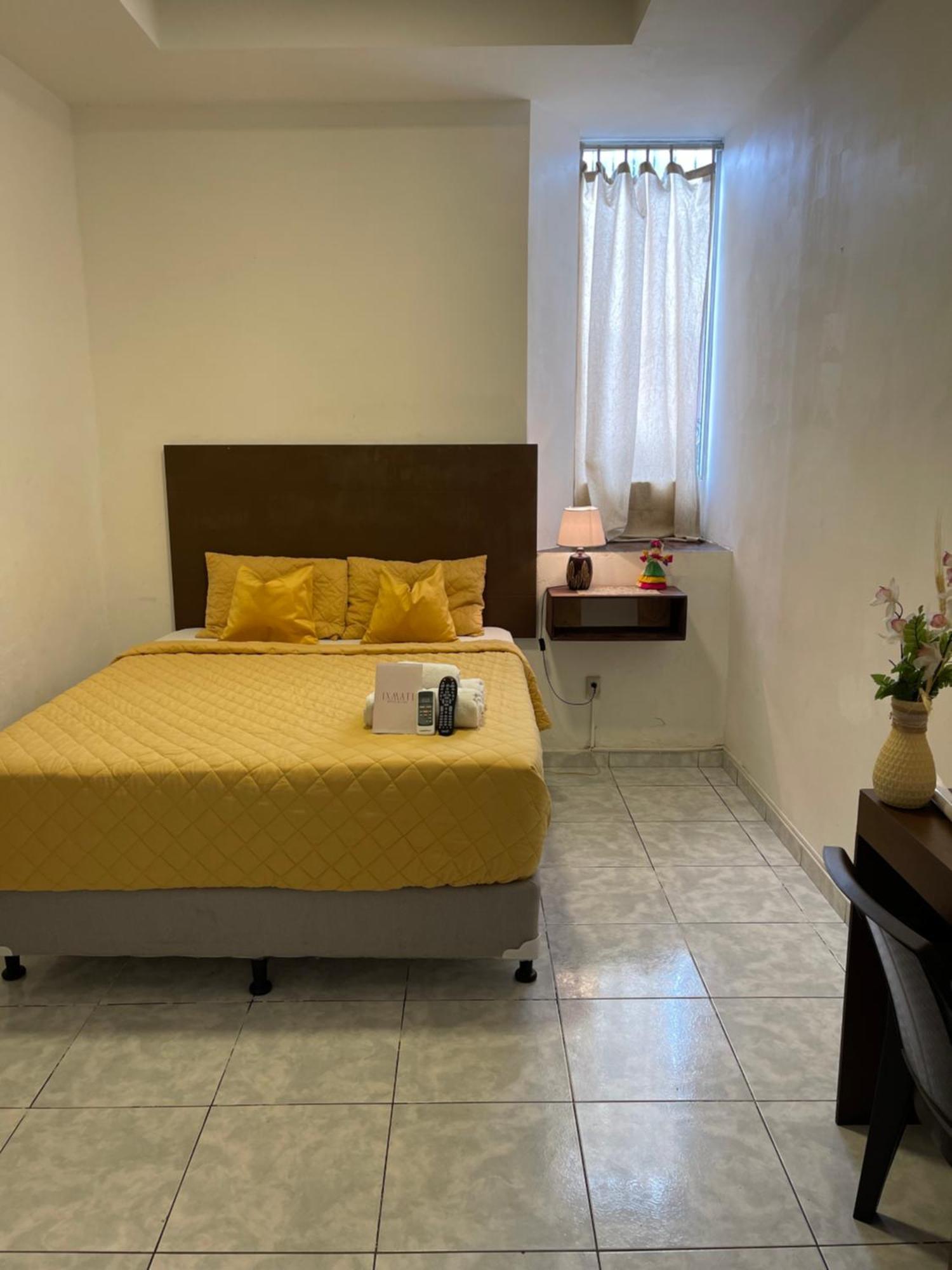 Hotel Y Cafe Ixmati Suchitoto Dış mekan fotoğraf